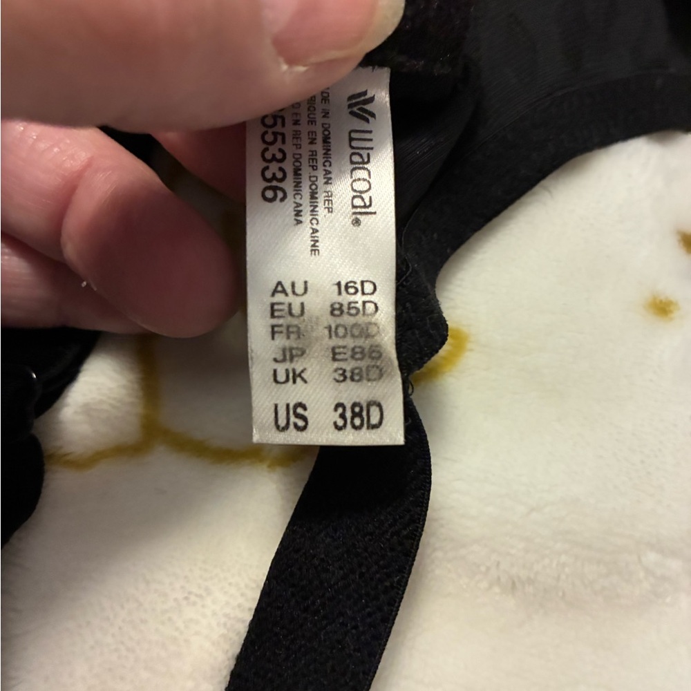 EUC Wacoal  2 Black Women's Intimate Wire Bras No Padding Molded Cups 38D - Picture 6 of 9